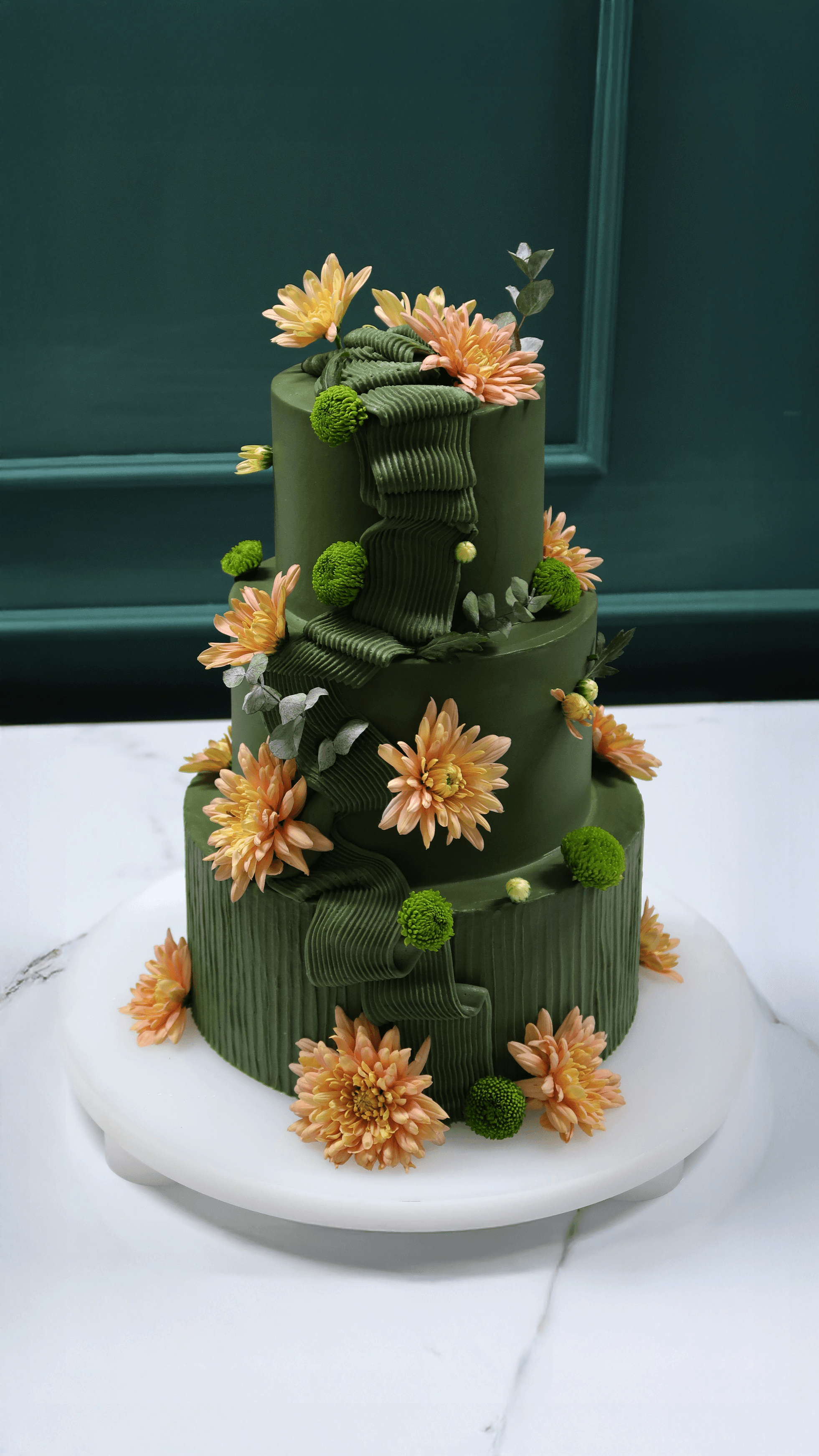 Green Garden Bloom Cake