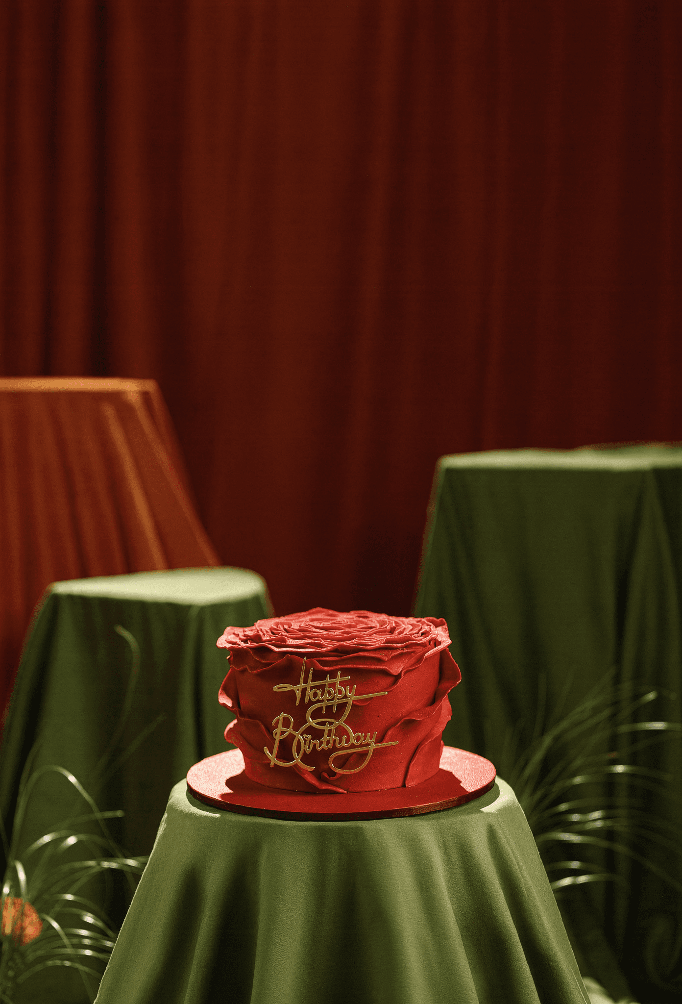 Scarlet Rose Elegance Cake