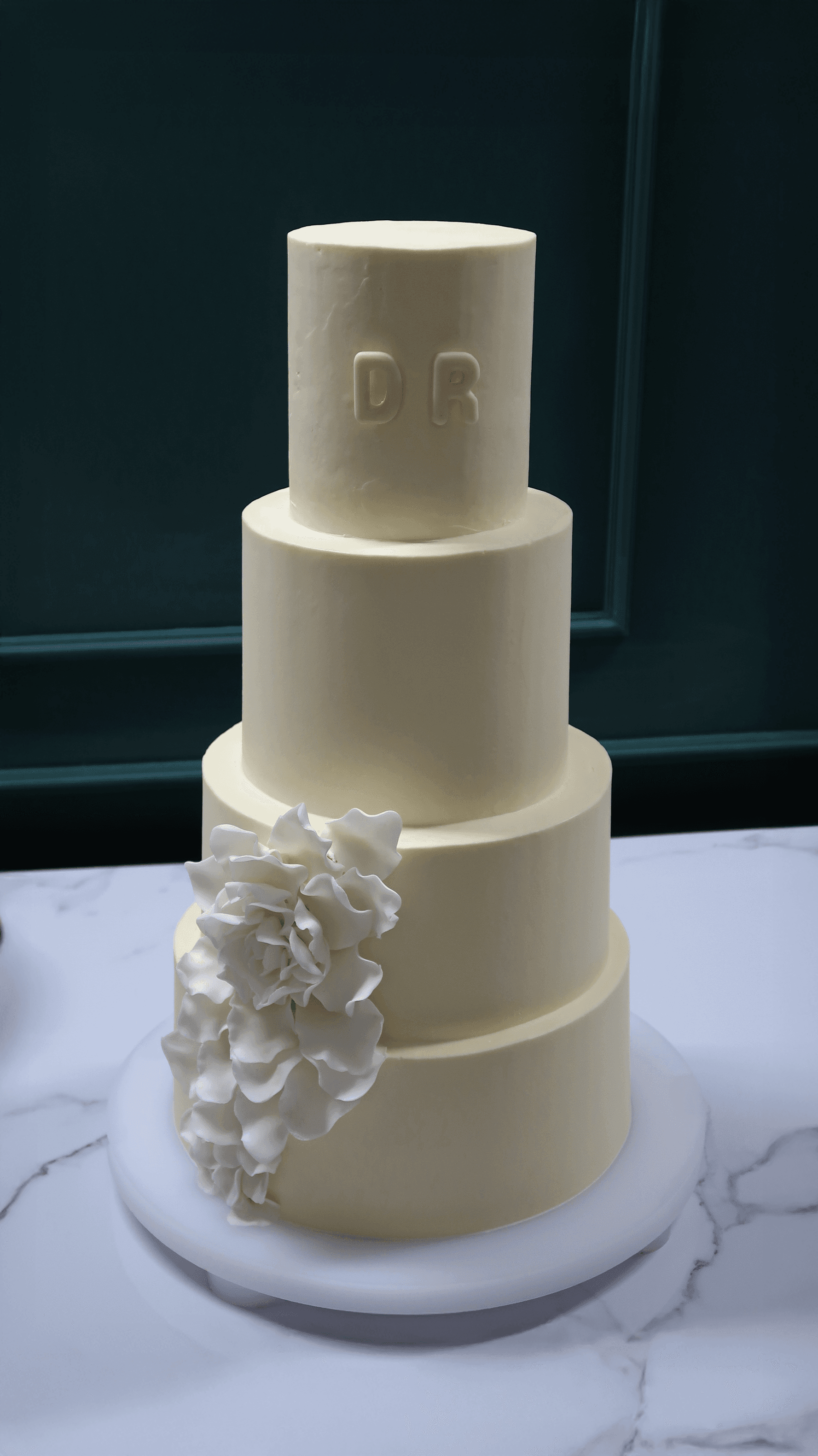 Ivory Bloom Cake