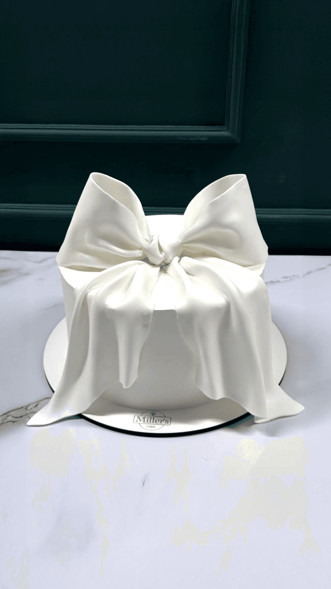 Pure Elegance Cake