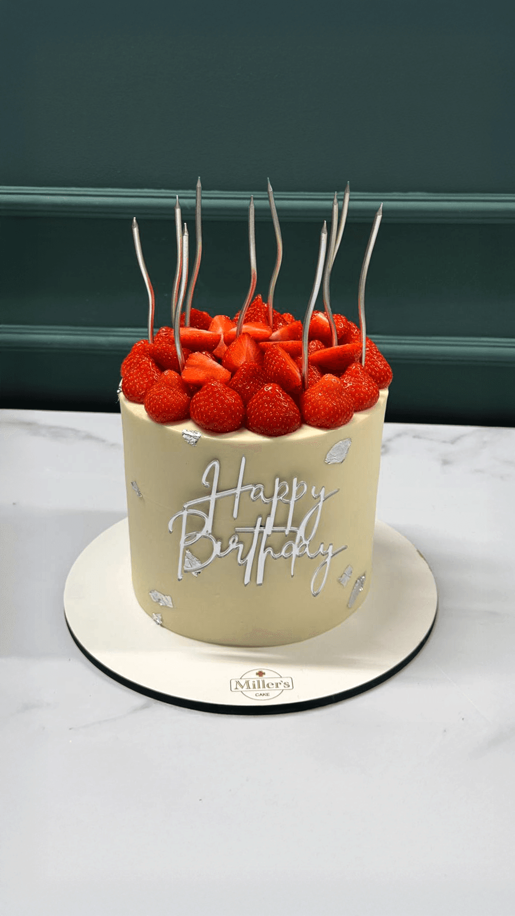 Minimalist Strawberry Cake