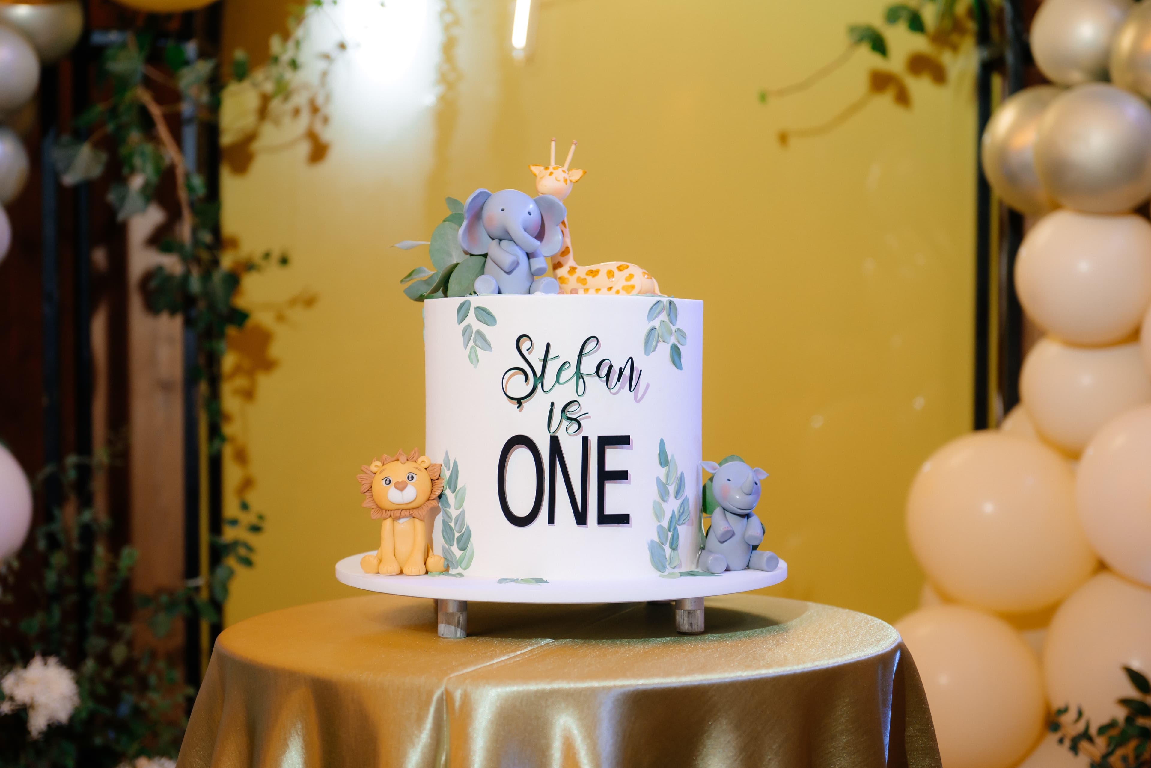 Cakes for Kids and Teens: The Most Loved Choices